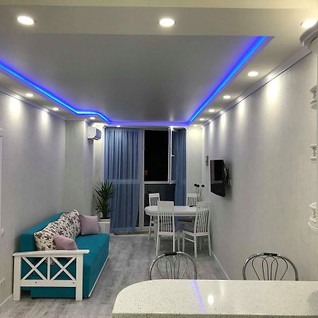 Luxe Apartment on Drahomanova Kiev Extérieur photo