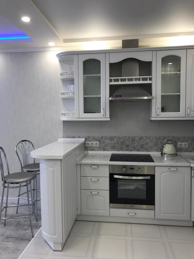 Luxe Apartment on Drahomanova Kiev Extérieur photo