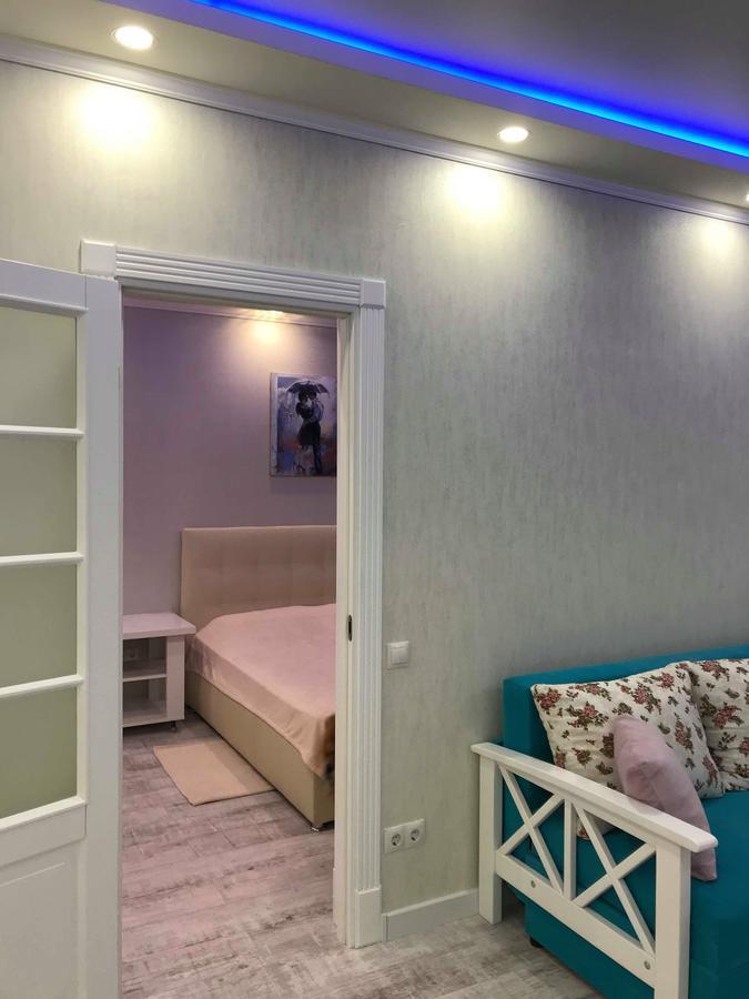 Luxe Apartment on Drahomanova Kiev Extérieur photo